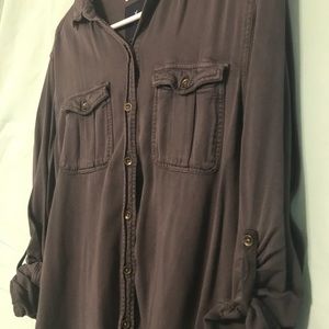 American Eagle Button up Shirt